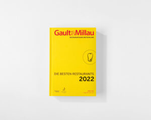 Gault & Millau 2022 Cover. Die Datei ist ein Foto im JPEG-Format.